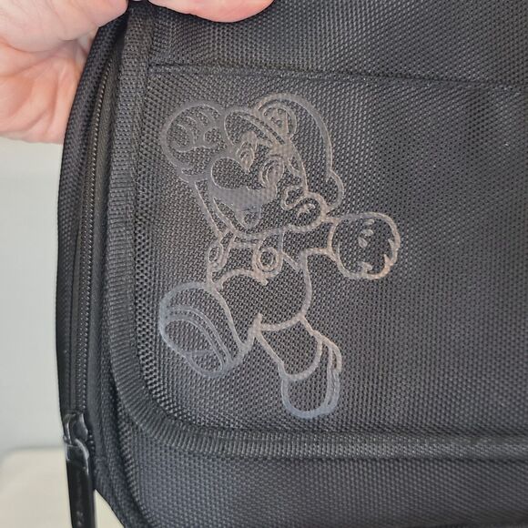 Nintendo 3DS Super Mario Carrying Case Travel Bag Transporter Black Video Games - Picture 5 of 16